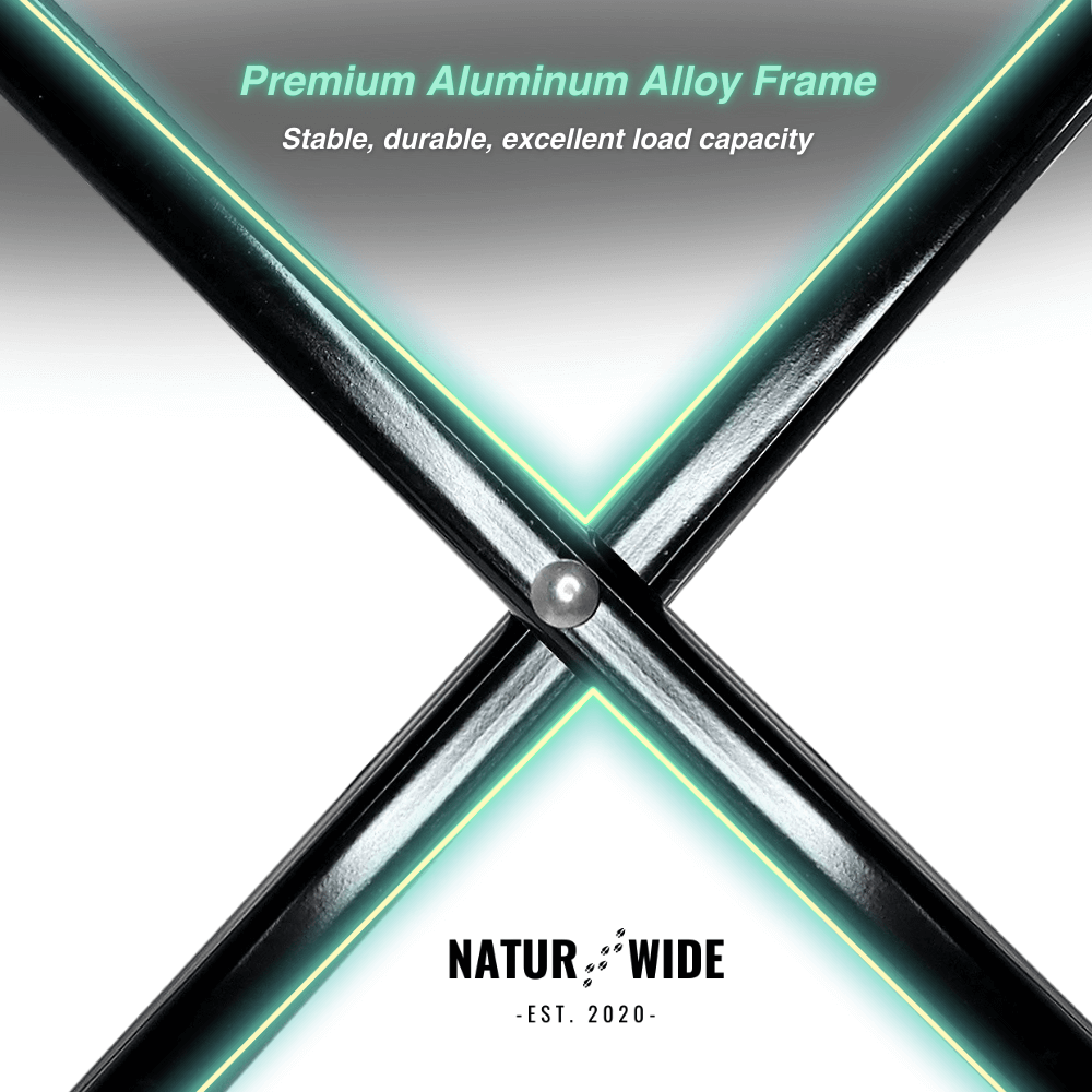 Ultralight &amp; robust camping table